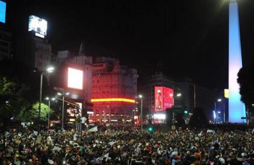 Χαμός σε Μπουένος Άιρες και άλλες πόλεις μετά την κατάκτηση του Κόπα Αμέρικα