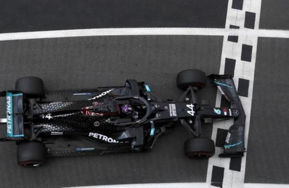 F1: Κυρίαρχες στο FP1 οι Mercedes