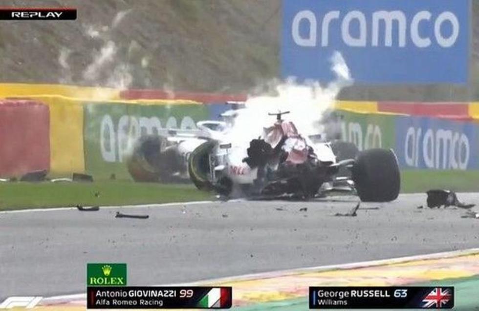 BINTEO: Ατύχημα στο βελγικό Grand Prix της F1, γέμισε συντρίμμια η πίστα