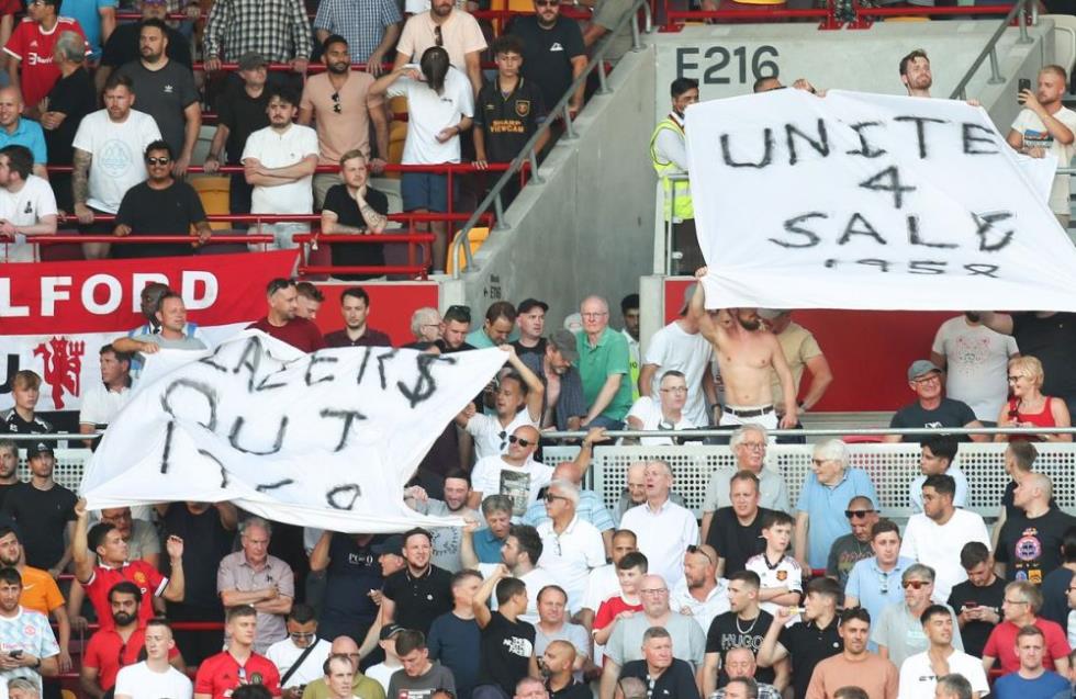 Oπαδοί Γιουνάιτεντ: «Nτροπή, οι ιδιοκτήτες του club είναι οι κύριοι υπεύθυνοι»
