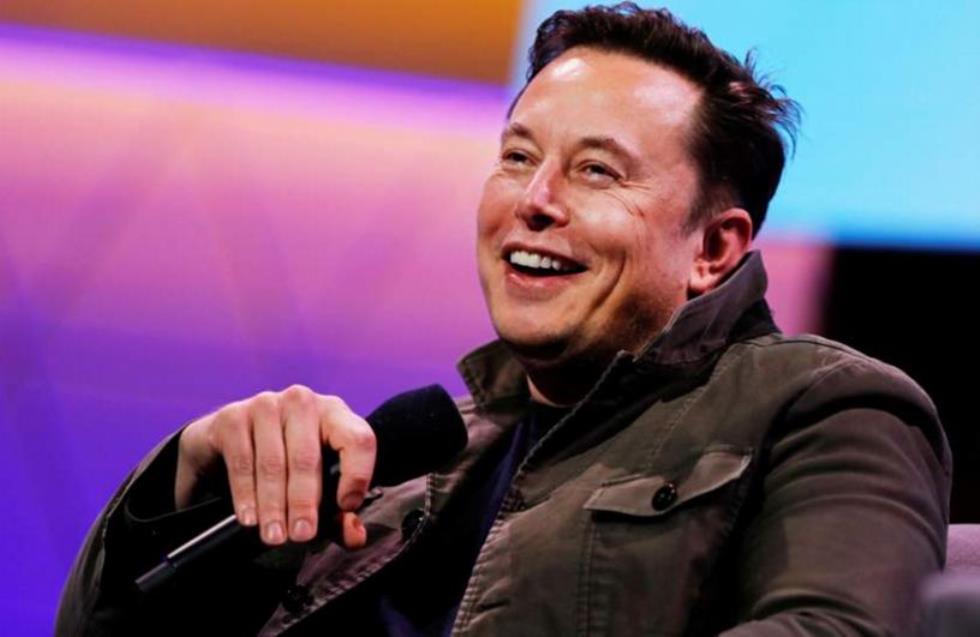 Τα... γύρισε για Μάντσεστερ Γιουνάιτεντ ο Elon Musk: «Δεν αγοράζω καμία ομάδα»

