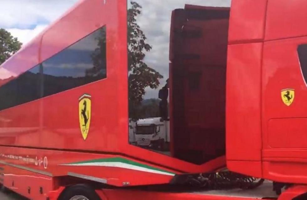 Φοβερά πράγματα: Πήρε φωτιά φορτηγό της Ferrari καθ