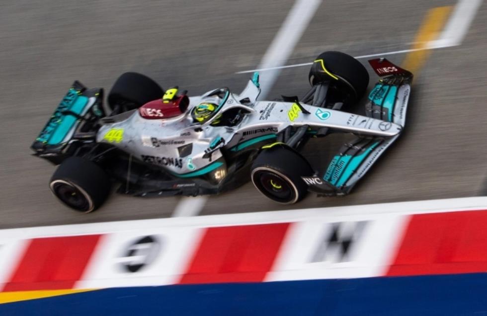 Formula 1: Ο Βολφ κρούει τον κώδωνα του κινδύνου για τη Mercedes
