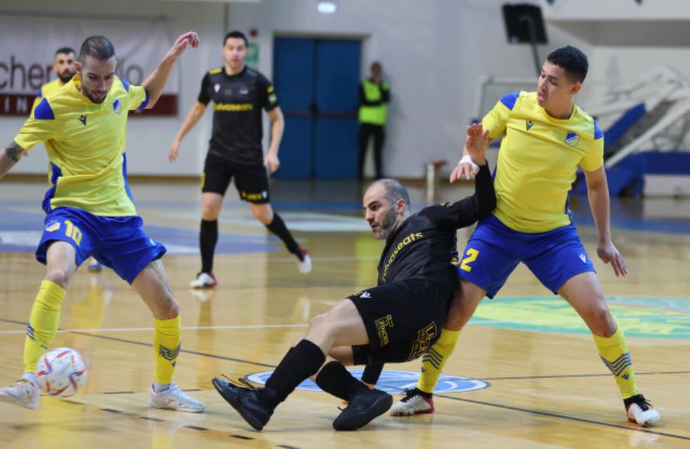 Κεκλεισμένων το Super Cup ΑΕΛ-ΑΠΟΕΛ λόγω φόβου της Αστυνομίας για επεισόδια