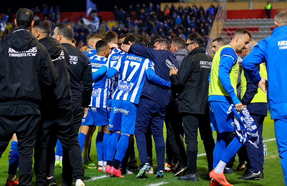 Η Ανόρθωση έκανε το 3-0 και οι Σαλαμιναίοι αποχώρησαν στο μισάωρο